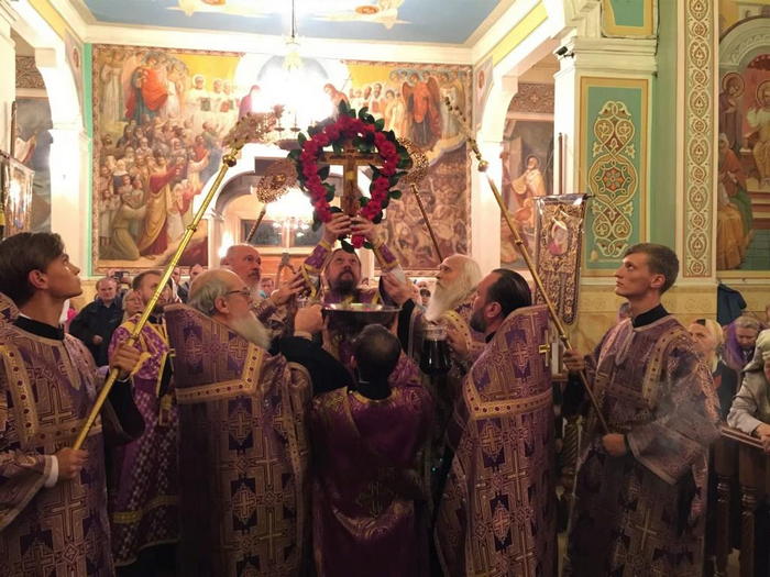 Служение Управляющего делами Православной Церкви Казахстана в праздник Крестовоздвижения
