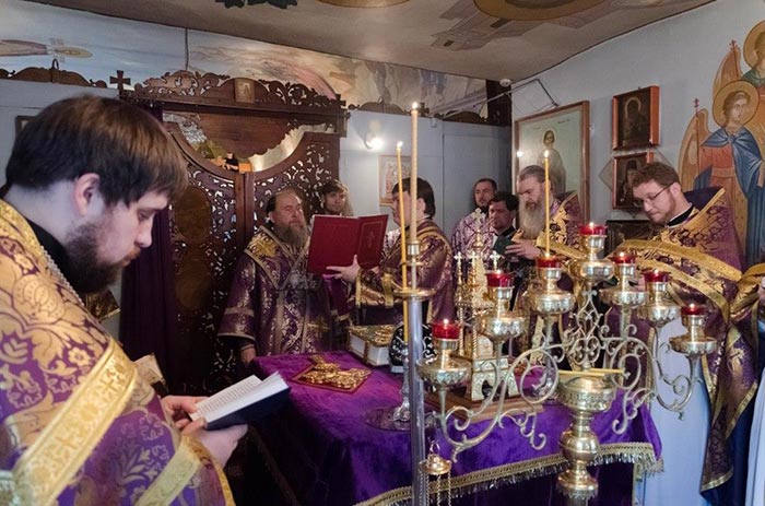 Глава Православной Церкви Казахстана совершил великопостное богослужение в астанайском монастыре в честь иконы Богородицы «Взыскание погибших»