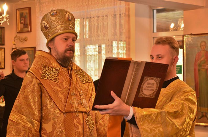 В Алма-Атинской духовной семинарии совершена архиерейская Литургия