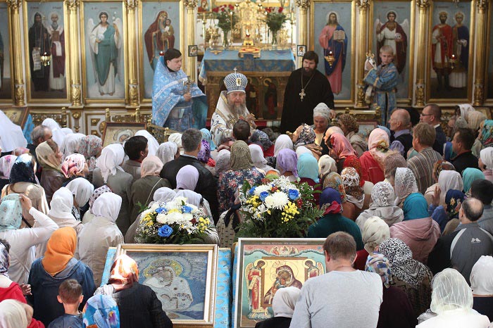 Праздник Астанайской-Почаевской иконы Пресвятой Богородицы