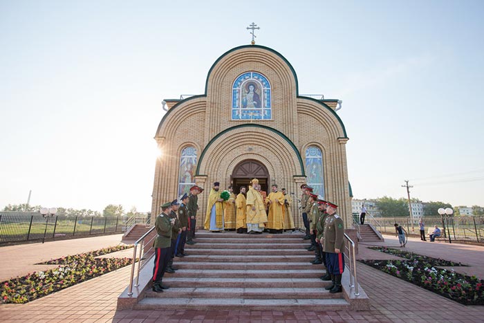 Великое освящение храма во имя Архистратига Божия Михаила поселка Качар Костанайской области