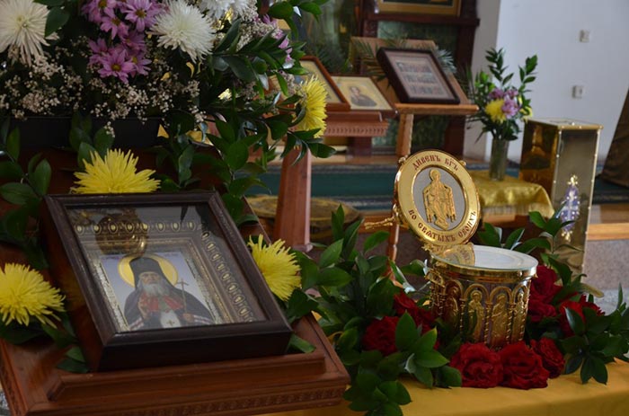В Алма-Ате состоялись мероприятия, приуроченные ко дню памяти святителя Луки Крымского