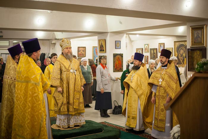 День памяти святителей Василия Великого, Григория Богослова и Иоанна Златоустого