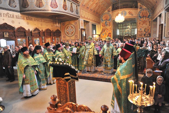 Праздник обретения мощей преподобного Севастиана Карагандинского в шахтерской столице Казахстана